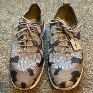 NWT Women’s Cole Haan 2.ZeroGrand Water Resistant Grey Camo Oxfords